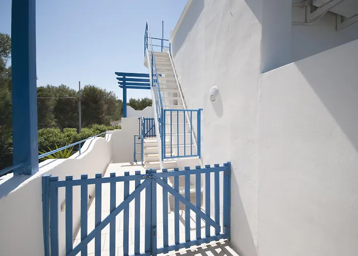 Flora & 3* Sant'Andrea (Apulia)