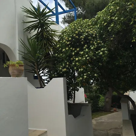 Hotel apartamentowy Flora & Sant'Andrea (Apulia)