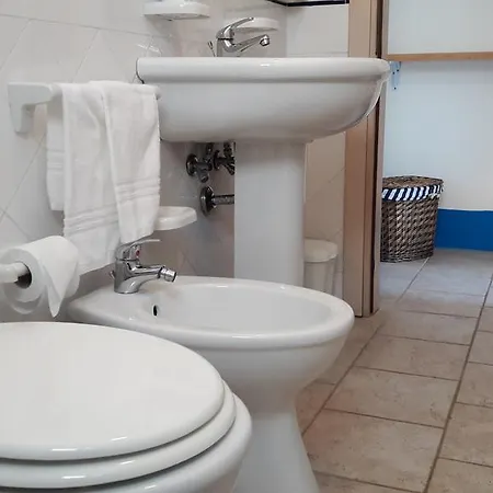 Flora & Sant'Andrea (Apulia)