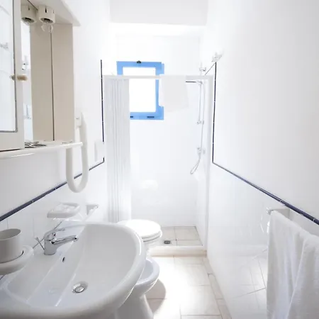 Flora & 아파트호텔