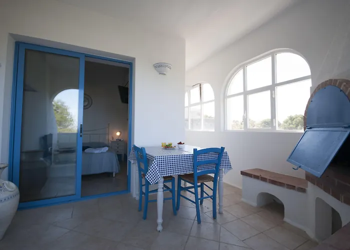 Flora & Sant'Andrea (Apulia)